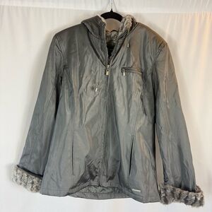 Vintage Gray Outbrook Jacket  With Fur Hood Size: M 8/10